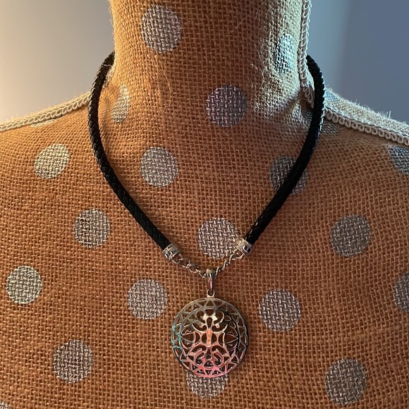 Charleston SC inspired hate design necklace! - Picture 8 of 9